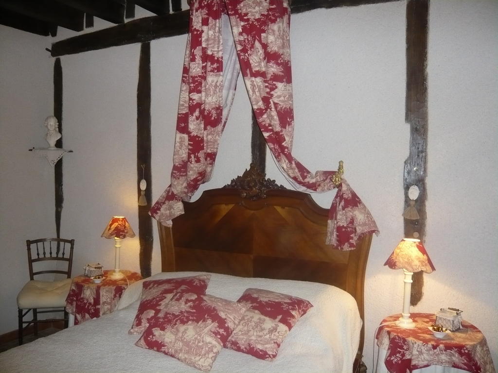 La Petite Ferme Bed & Breakfast Vouzeron Bilik gambar